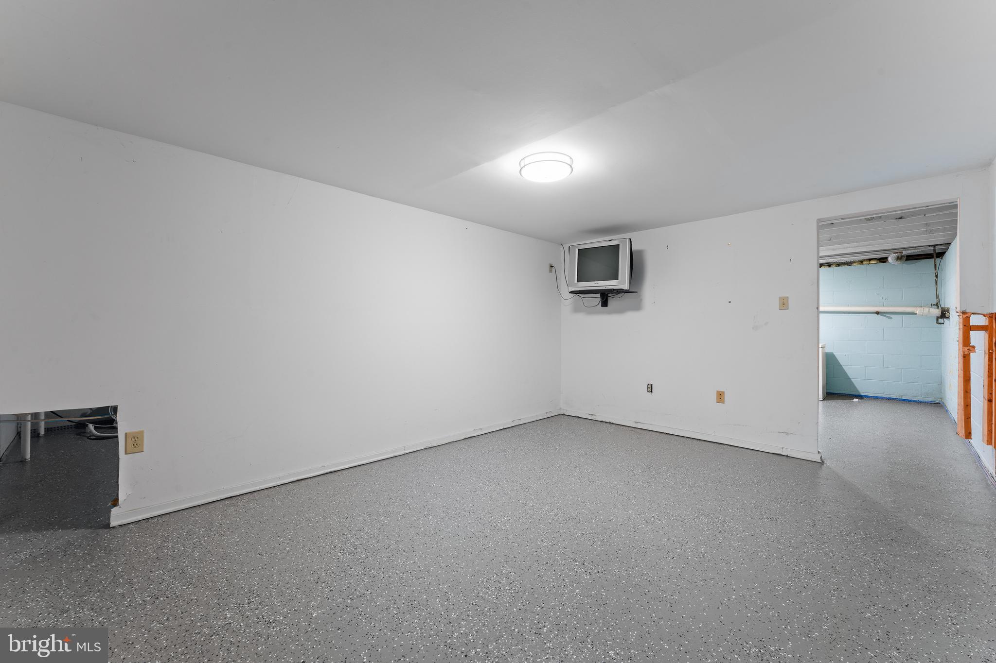 839 State Road West Grove, PA 19390 - Photo 29 of 51