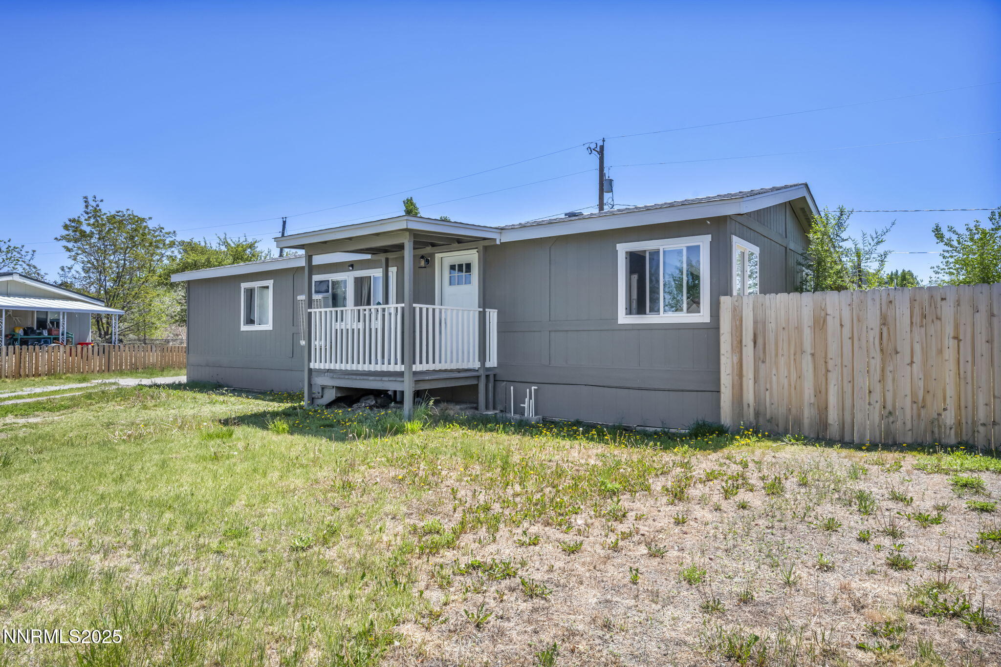486 Niles Way Reno, NV 89506 - Photo 2 of 15 4-web-or-mls-486-niles-way