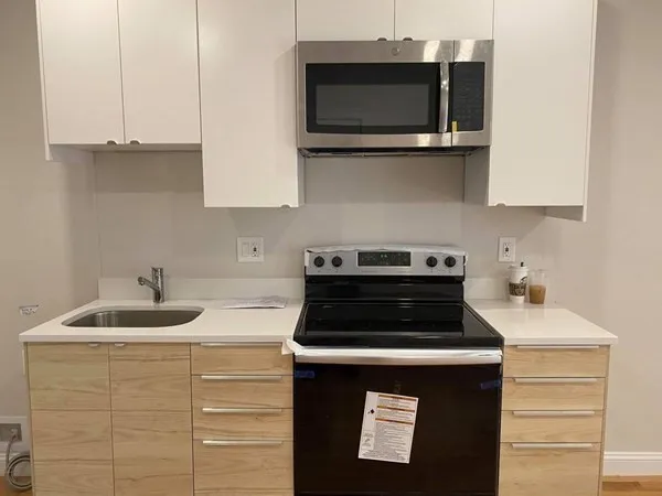$6,600 | 7 Warwick Street, Unit 2, Boston, MA 02120