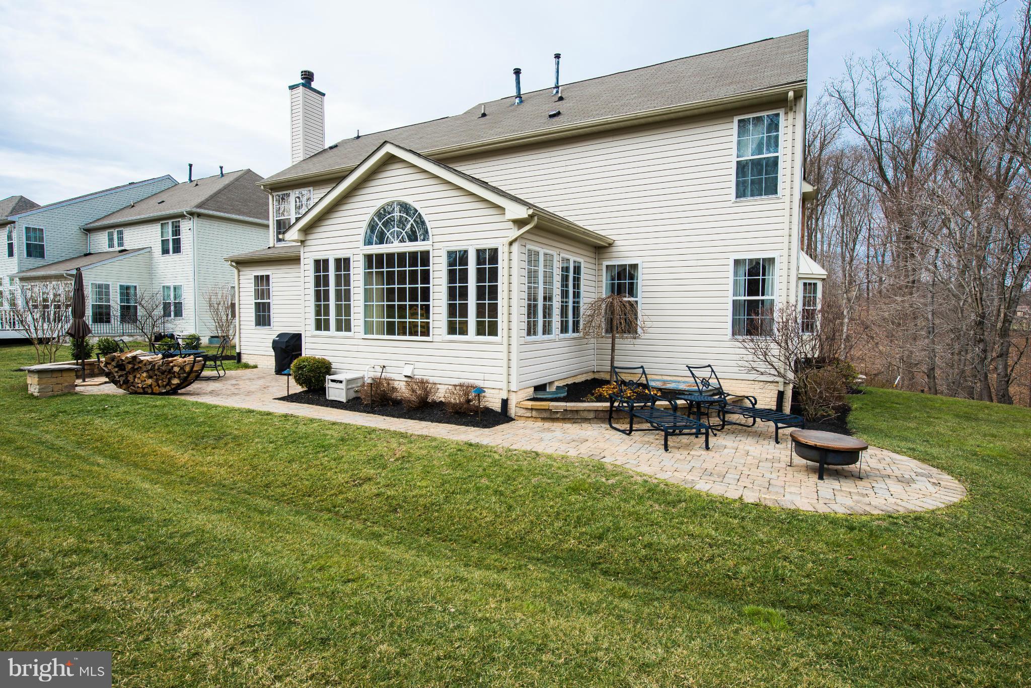 8416 Roberts Road Ellicott City, MD 21043 - Photo 27 of 30 Exterior (Rear)