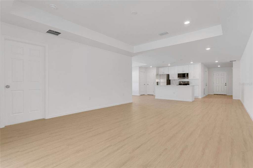 17061 Southwest 30th Avenue Road Ocala, FL 34473 - Photo 2 of 26