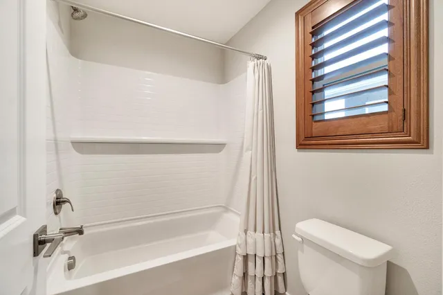 $424,900 | 554 Mccaffrey Way, Madera, CA 93636