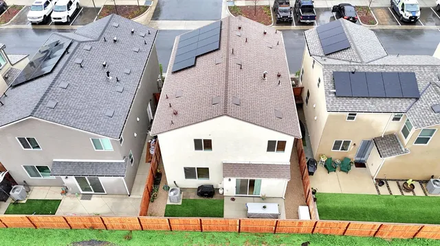 $424,900 | 554 Mccaffrey Way, Madera, CA 93636