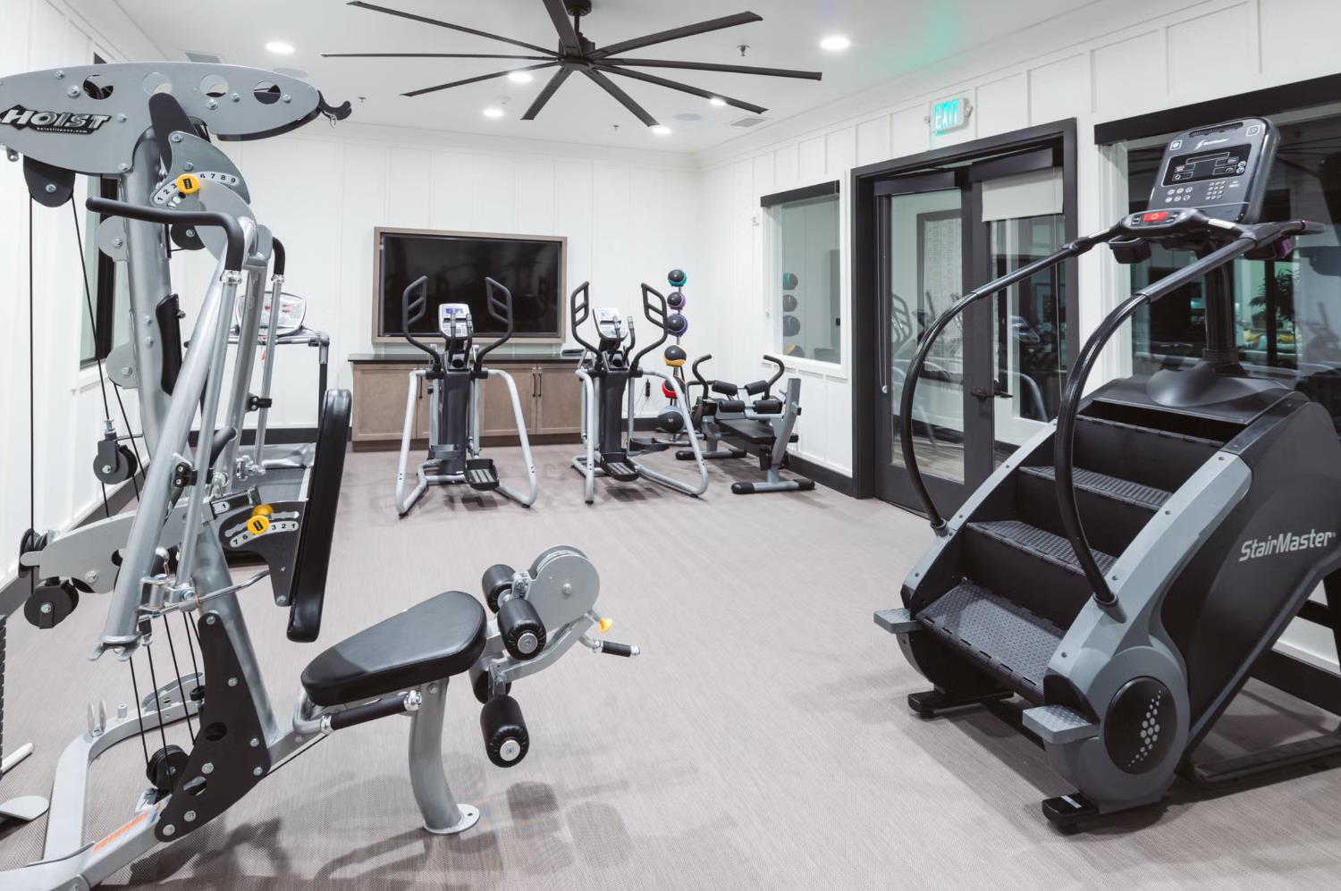 554 Mccaffrey Way Madera, CA 93636 - Photo 45 of 47