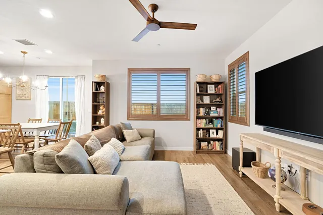 $424,900 | 554 Mccaffrey Way, Madera, CA 93636