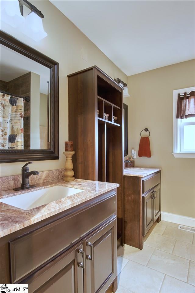 559 Tanyard Road Greenville, SC 29609 - Photo 20 of 34 Gallery Image 20