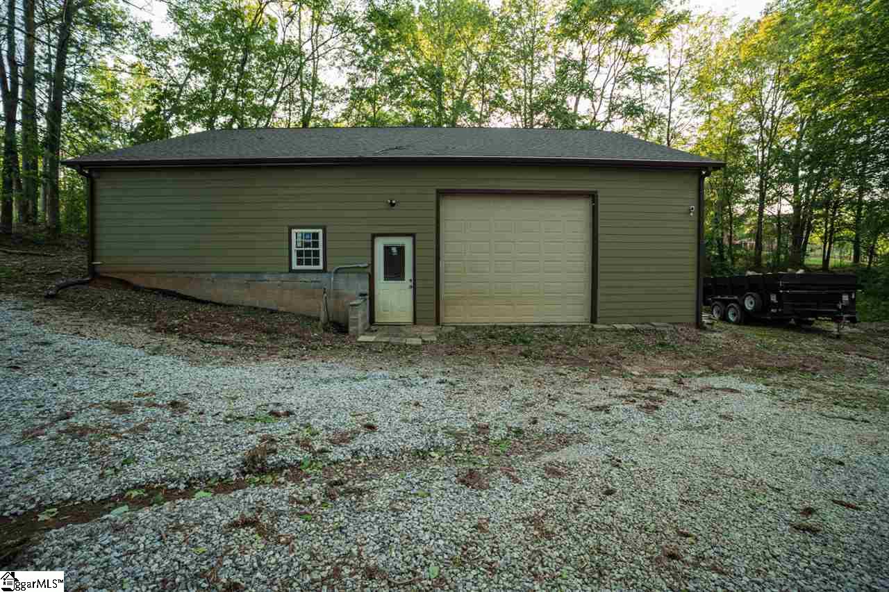 559 Tanyard Road Greenville, SC 29609 - Photo 31 of 34 Gallery Image 31