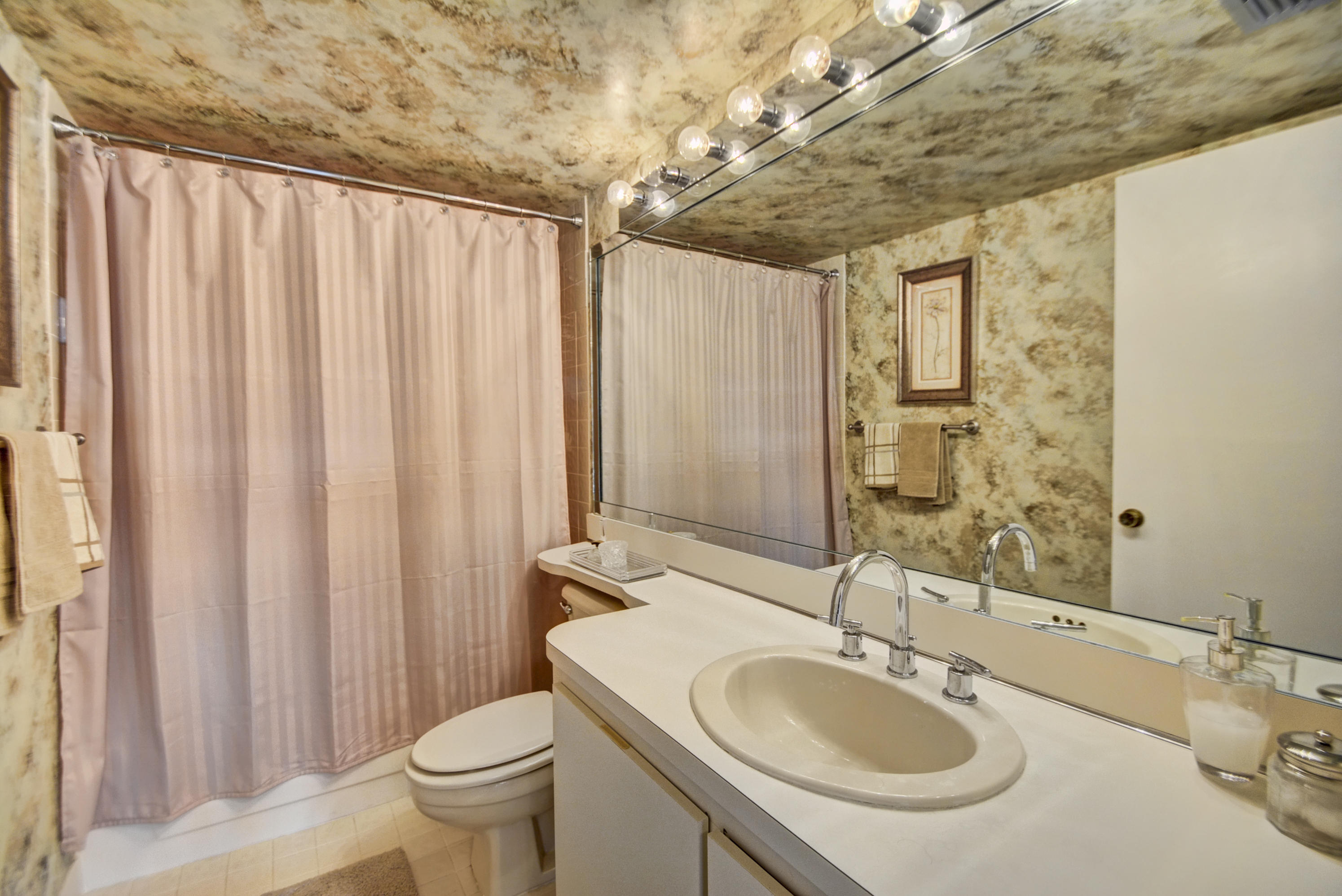 15075 Witney Road, Unit 305 Delray Beach, FL 33484 - Photo 26 of 57 DSC_0253_4_5_6_7
