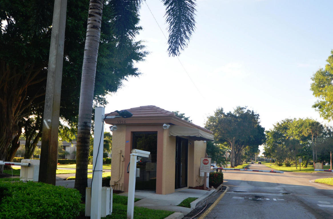 15075 Witney Road, Unit 305 Delray Beach, FL 33484 - Photo 56 of 57 20160926002855664595000000-o