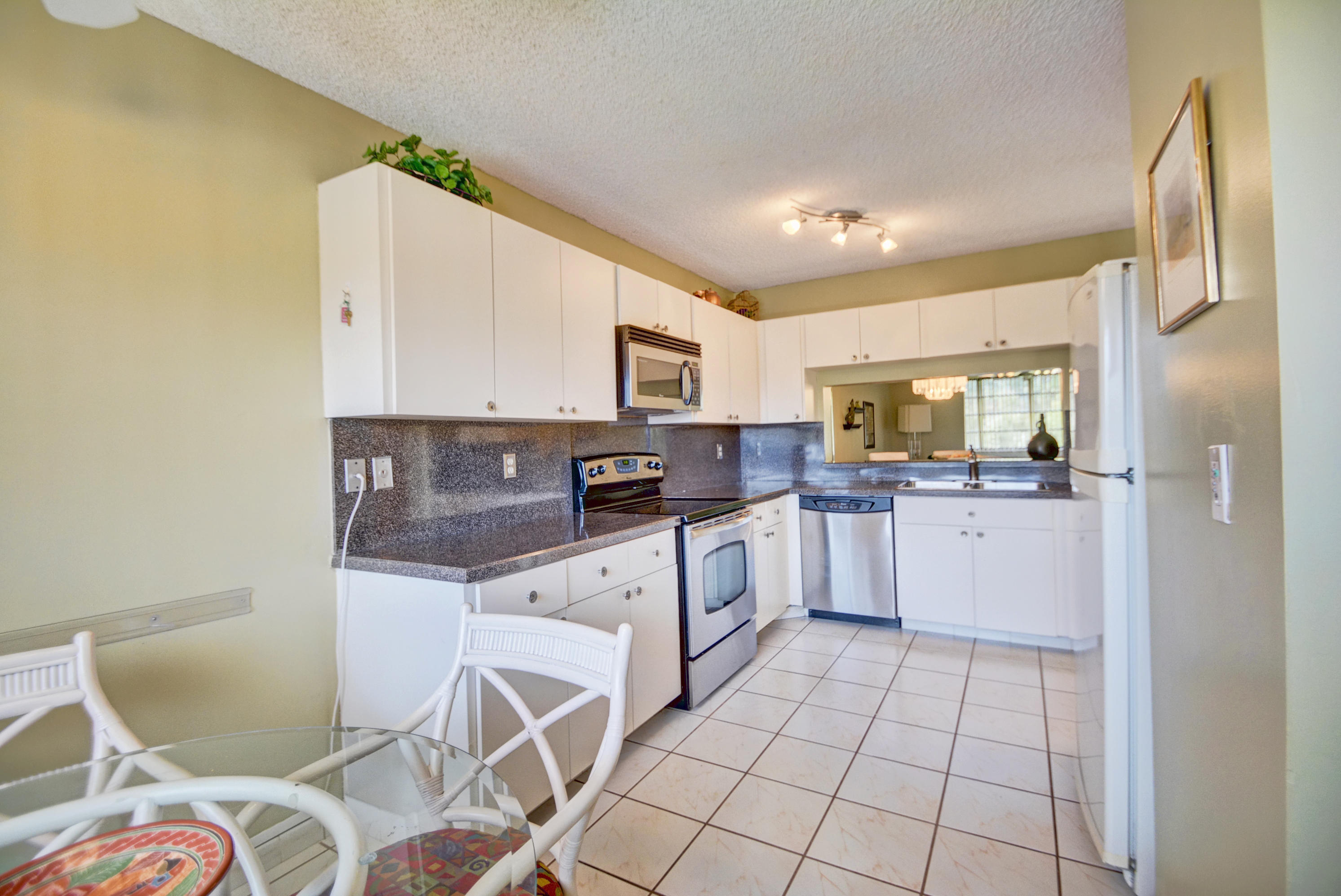 15075 Witney Road, Unit 305 Delray Beach, FL 33484 - Photo 9 of 57 DSC_0108_09_10_11_12