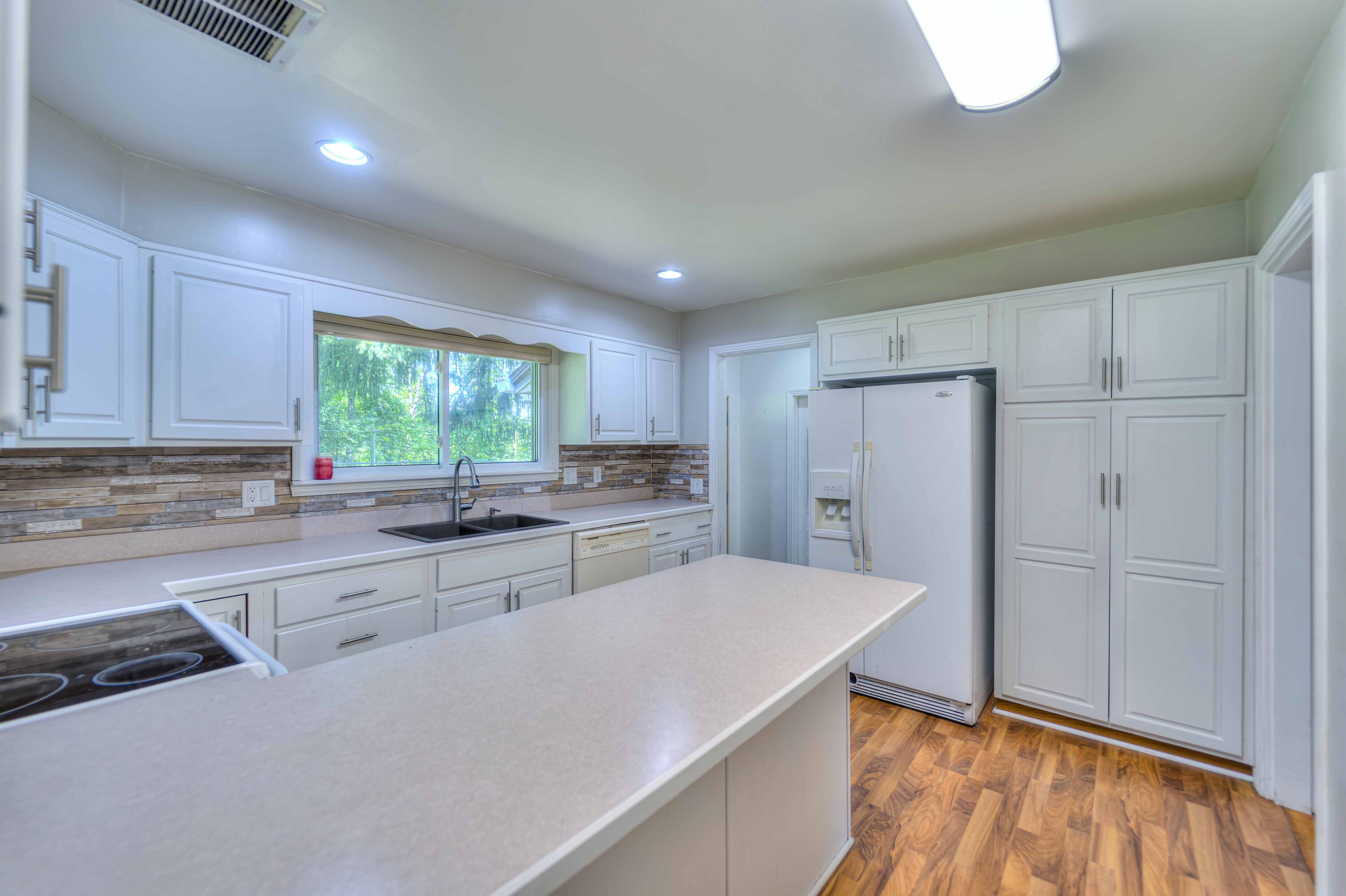 7990 Stony Lake Road Jackson, MI 49201 - Photo 12 of 43 7990 Stony Lake 27