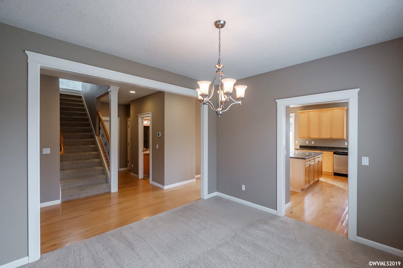 2676 Broadway Street Northwest Albany, OR 97321 - Photo 5 of 42