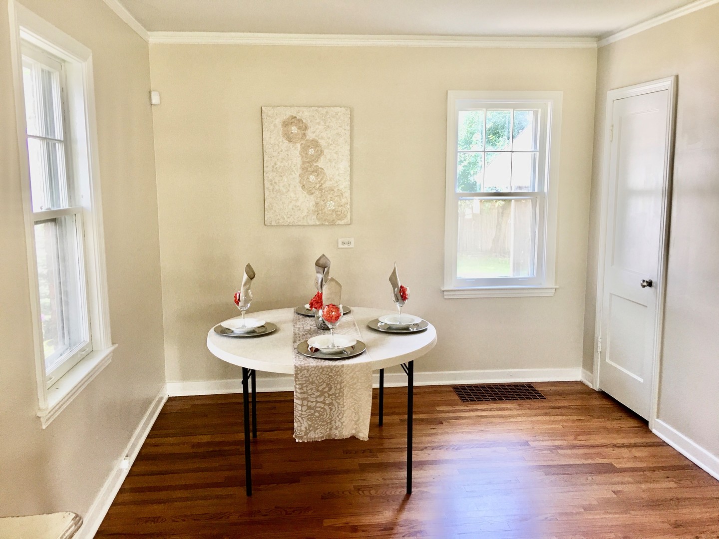 719 North County Line Road Hinsdale, IL 60521 - Photo 6 of 22