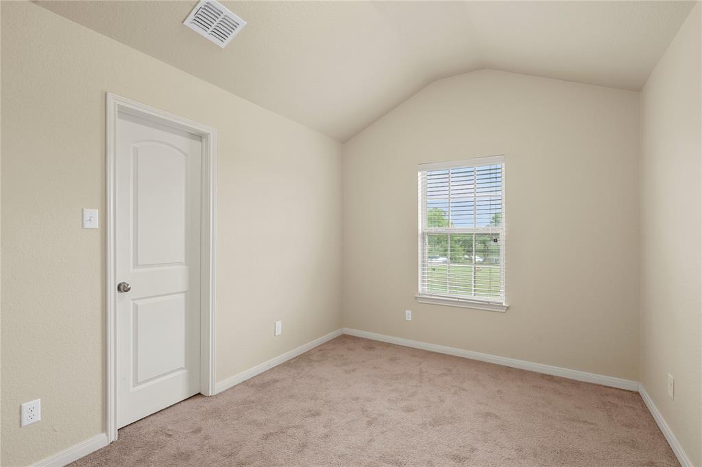 10249 Biltmore Drive Waco, TX 76708 - Photo 16 of 32