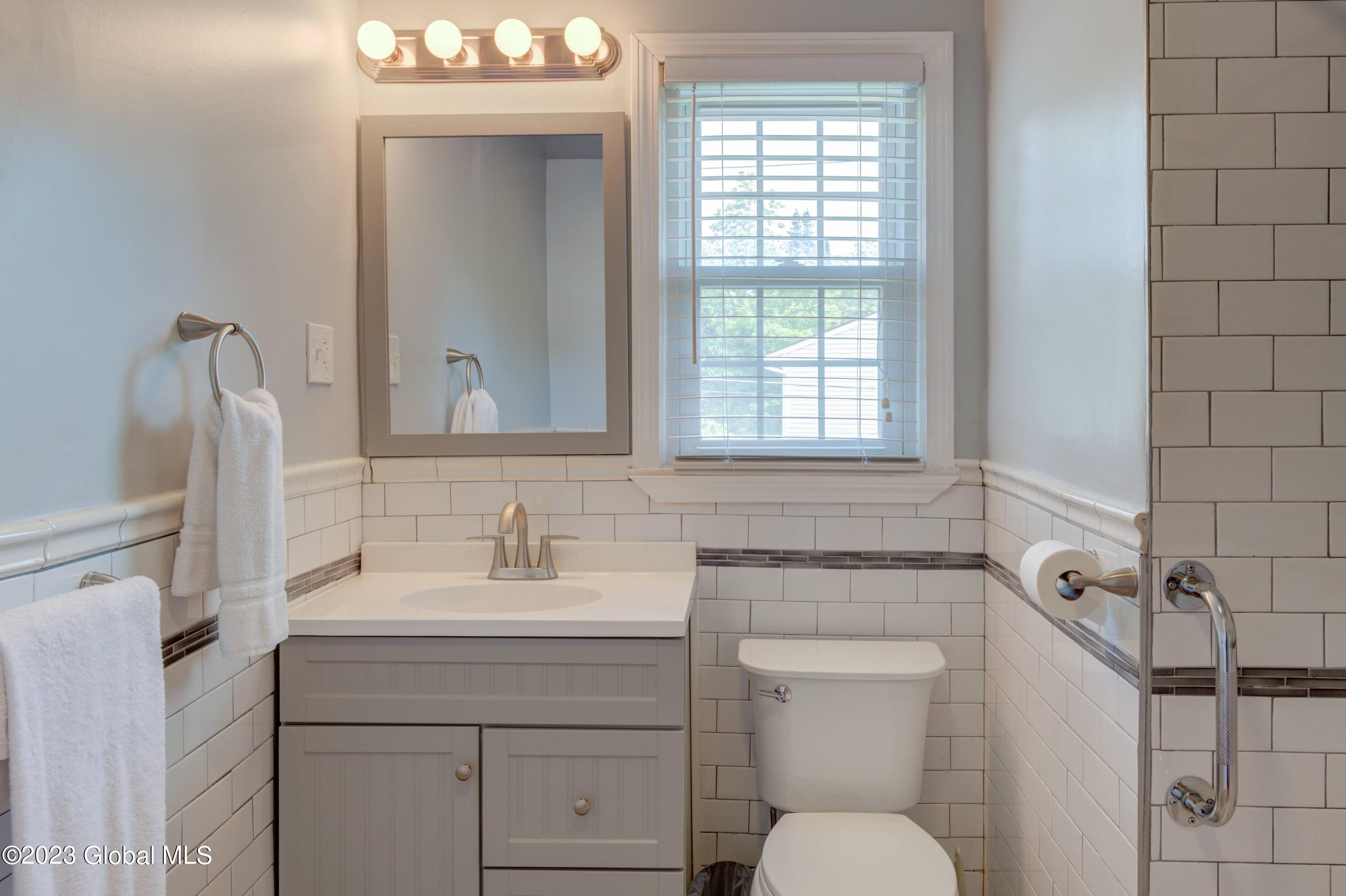 558 Delaware Avenue, Unit 3 Bethlehem, NY 12054 - Photo 27 of 35 24-558 Delaware Ave