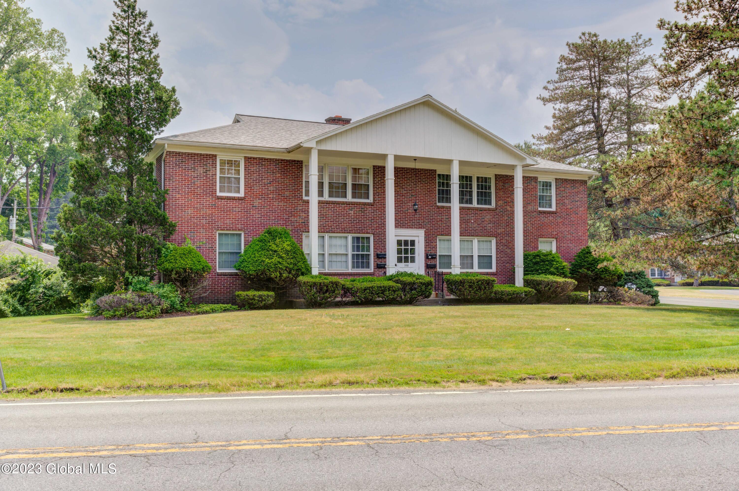 558 Delaware Avenue, Unit 3 Bethlehem, NY 12054 - Photo 4 of 35 2-558 Delaware Ave