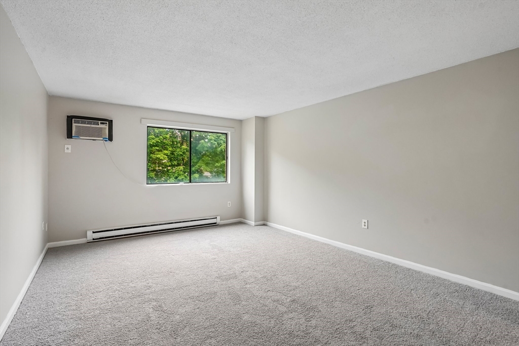 10 Rutledge Street, Unit 2H Worcester, MA 01604 - Photo 7 of 11
