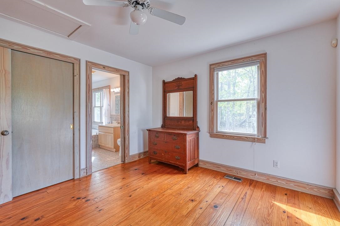 1810 Skunk Hollow Road Campobello, SC 29322 - Photo 16 of 50