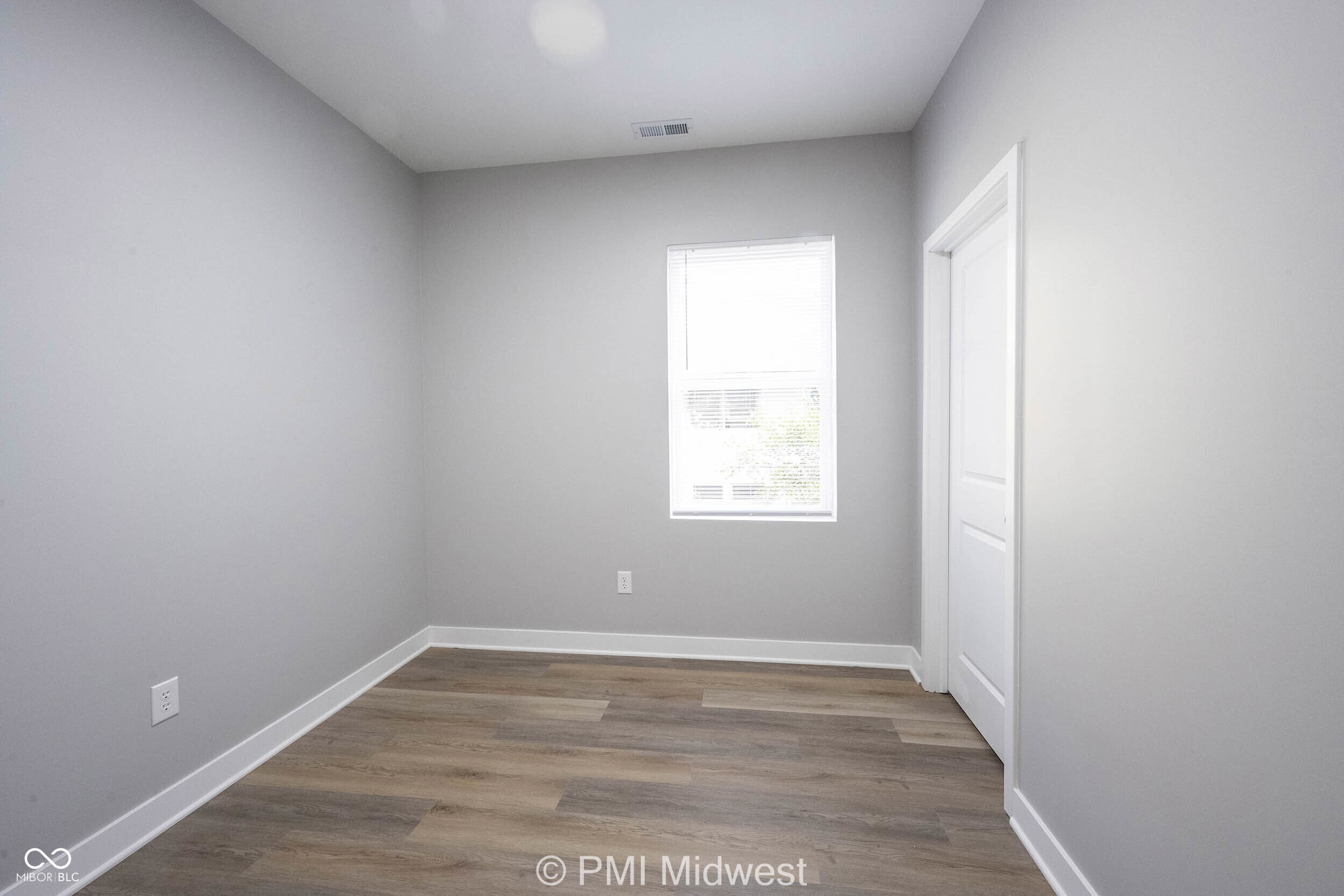 1843 North Dexter Street, Unit B Indianapolis, IN 46202 - Photo 12 of 20