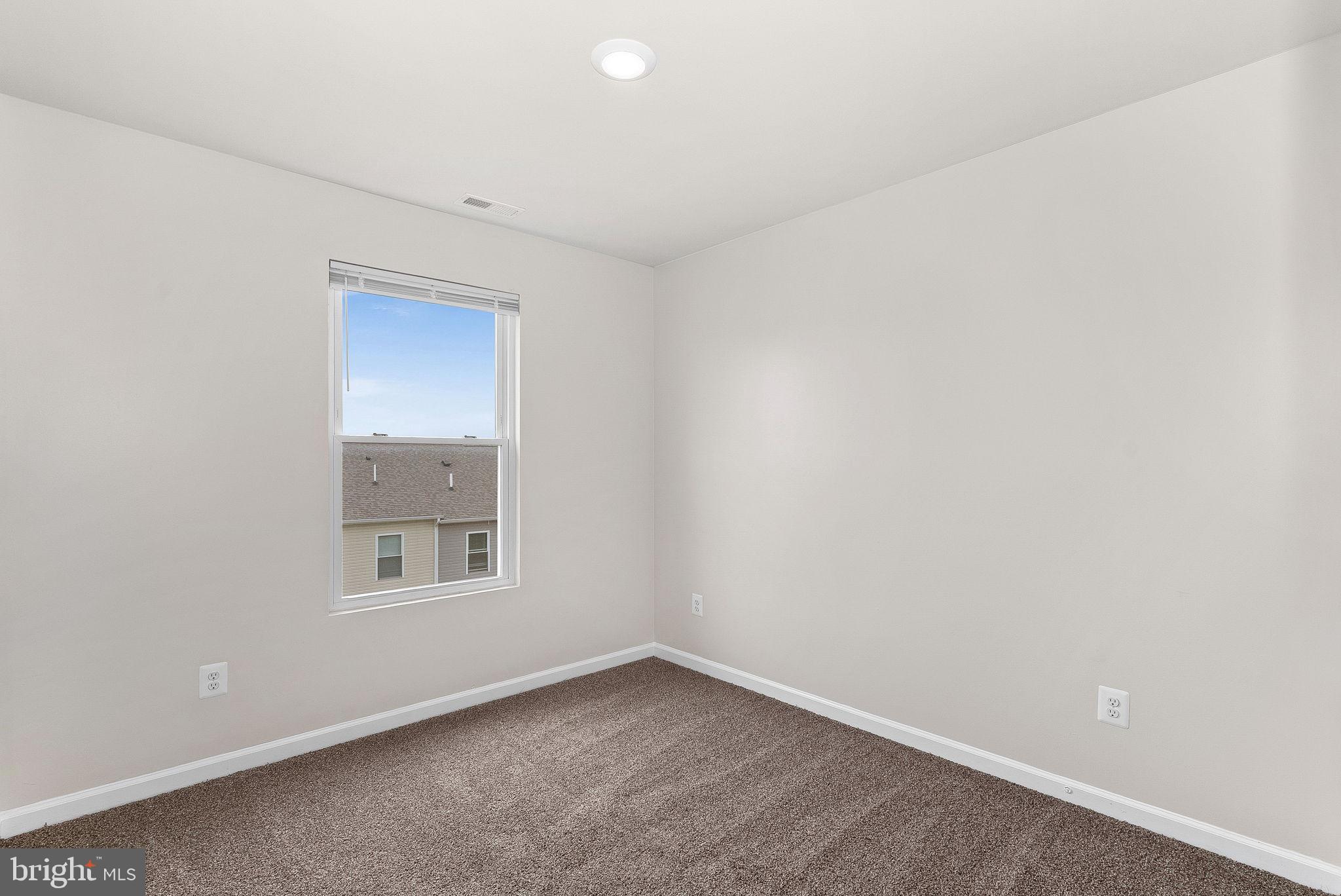 112 Cramsford Street Falling Waters, WV 25419 - Photo 29 of 35