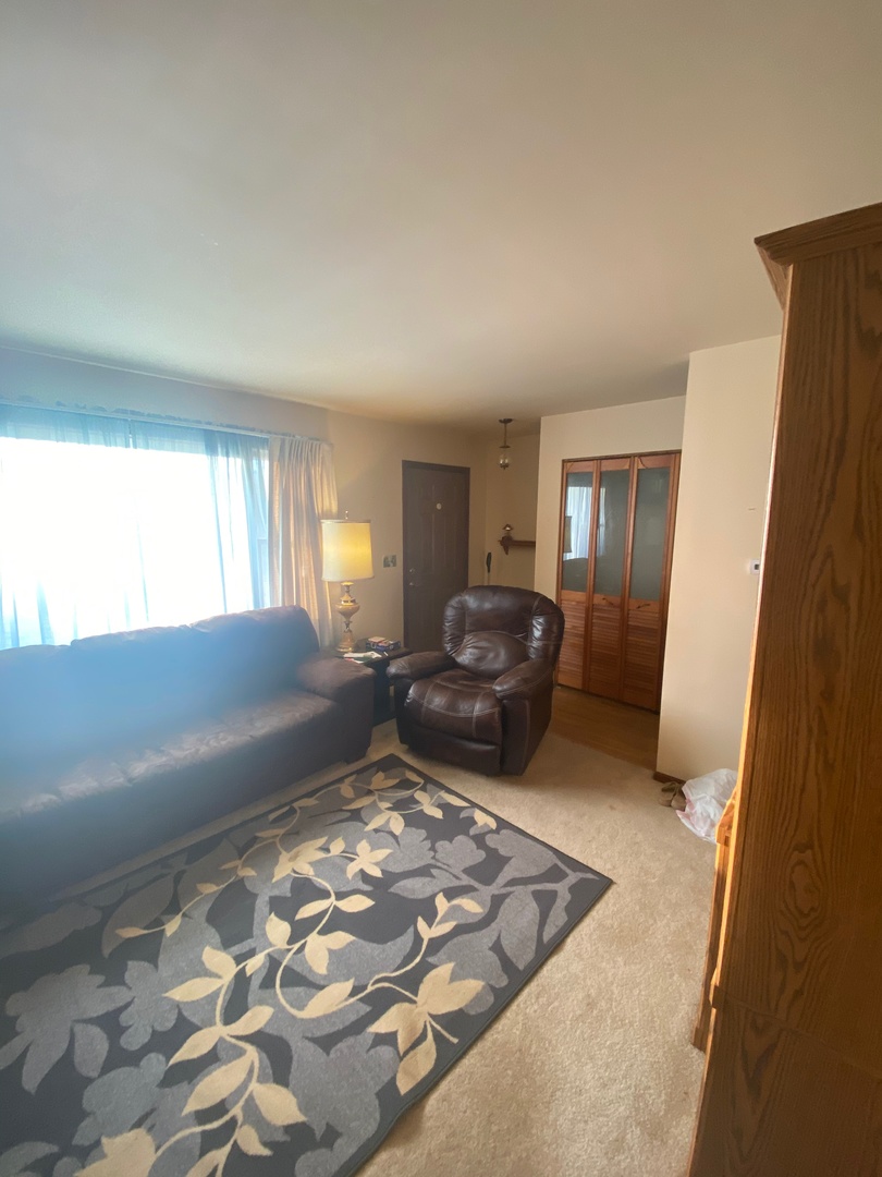 3717 Murray Road Woodstock, IL 60098 - Photo 19 of 22