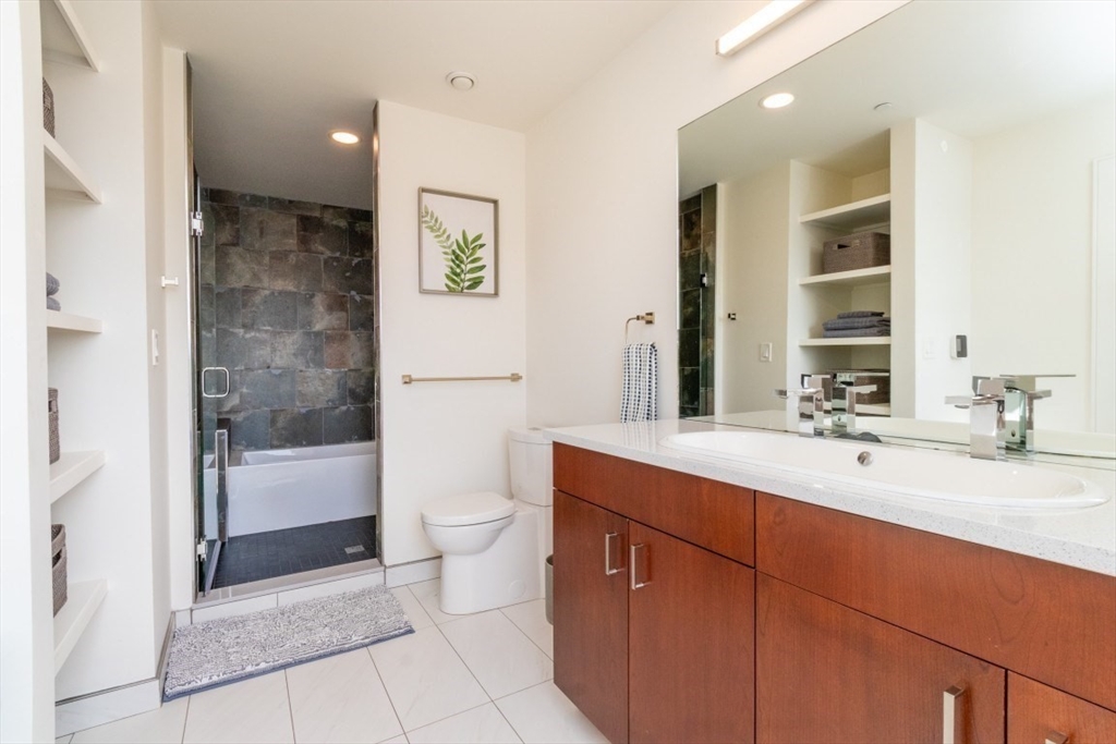 78 Fort Avenue, Unit 78 Boston, MA 02119 - Photo 13 of 26