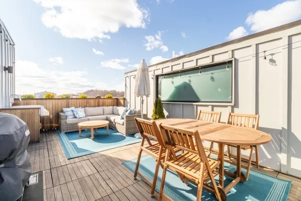 $1,075,000 | 78 Fort Avenue, Unit 78, Boston, MA 02119