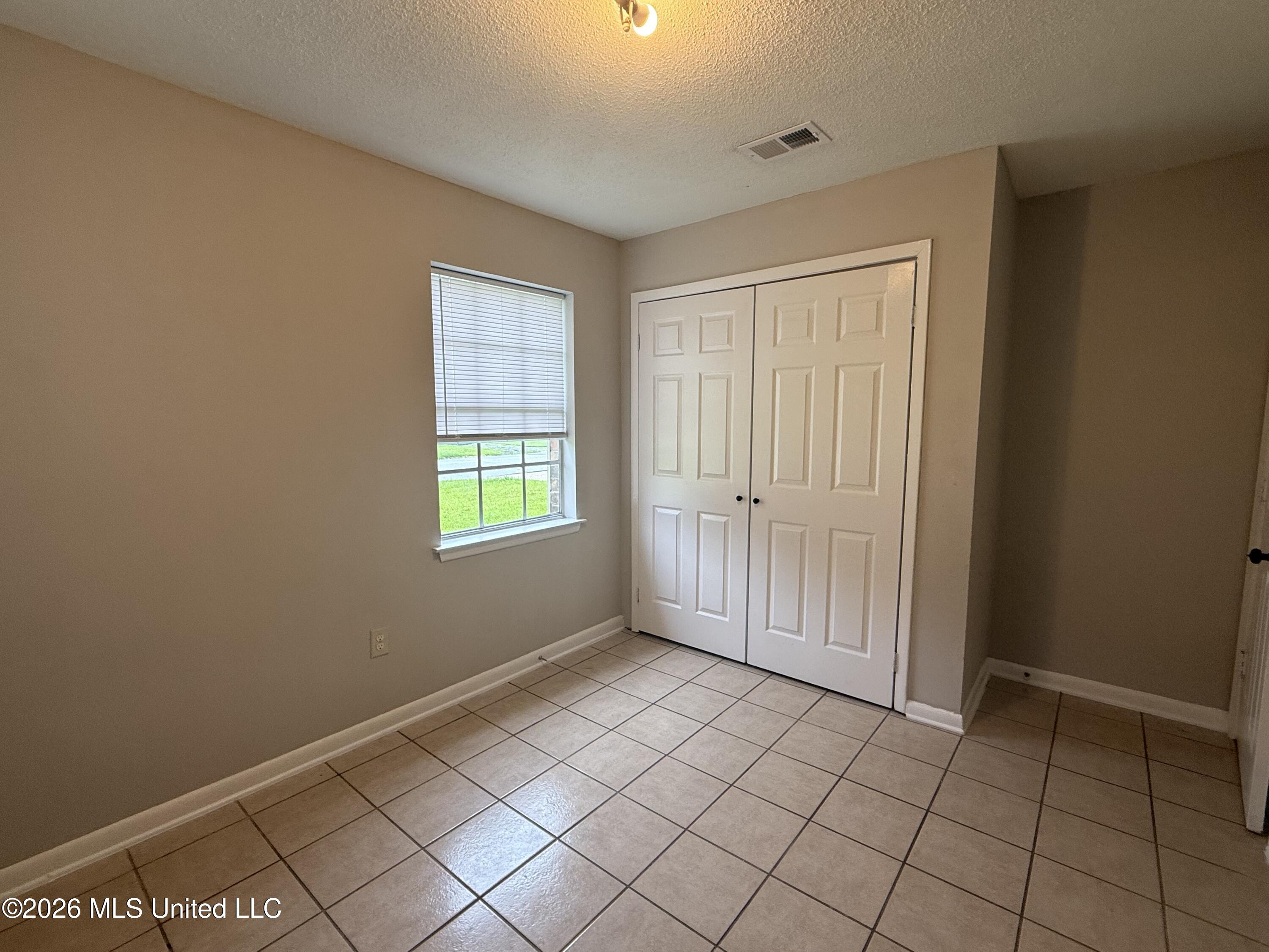 1605 Riverside Drive Gautier, MS 39553 - Photo 35 of 47 Bedroom 3