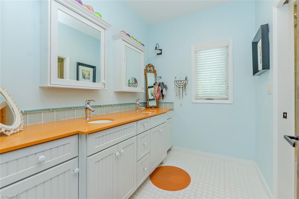 2844 Allred Road Lexington, NC 27292 - Photo 40 of 48 Gallery Image 40