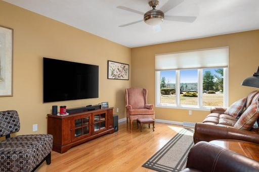 8 Shadow Brook Lane, Unit E Smithfield, RI 02917 - Photo 16 of 31