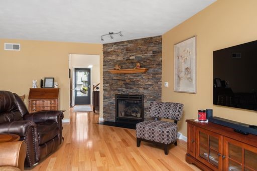 8 Shadow Brook Lane, Unit E Smithfield, RI 02917 - Photo 17 of 31