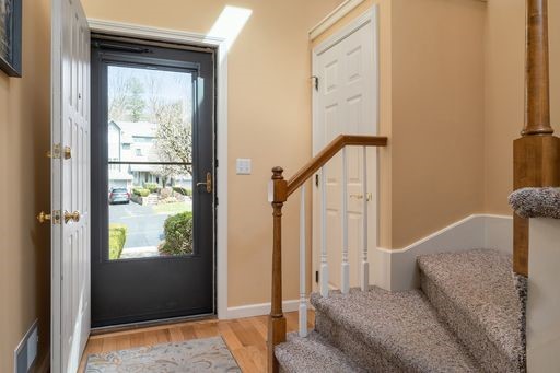 8 Shadow Brook Lane, Unit E Smithfield, RI 02917 - Photo 5 of 31