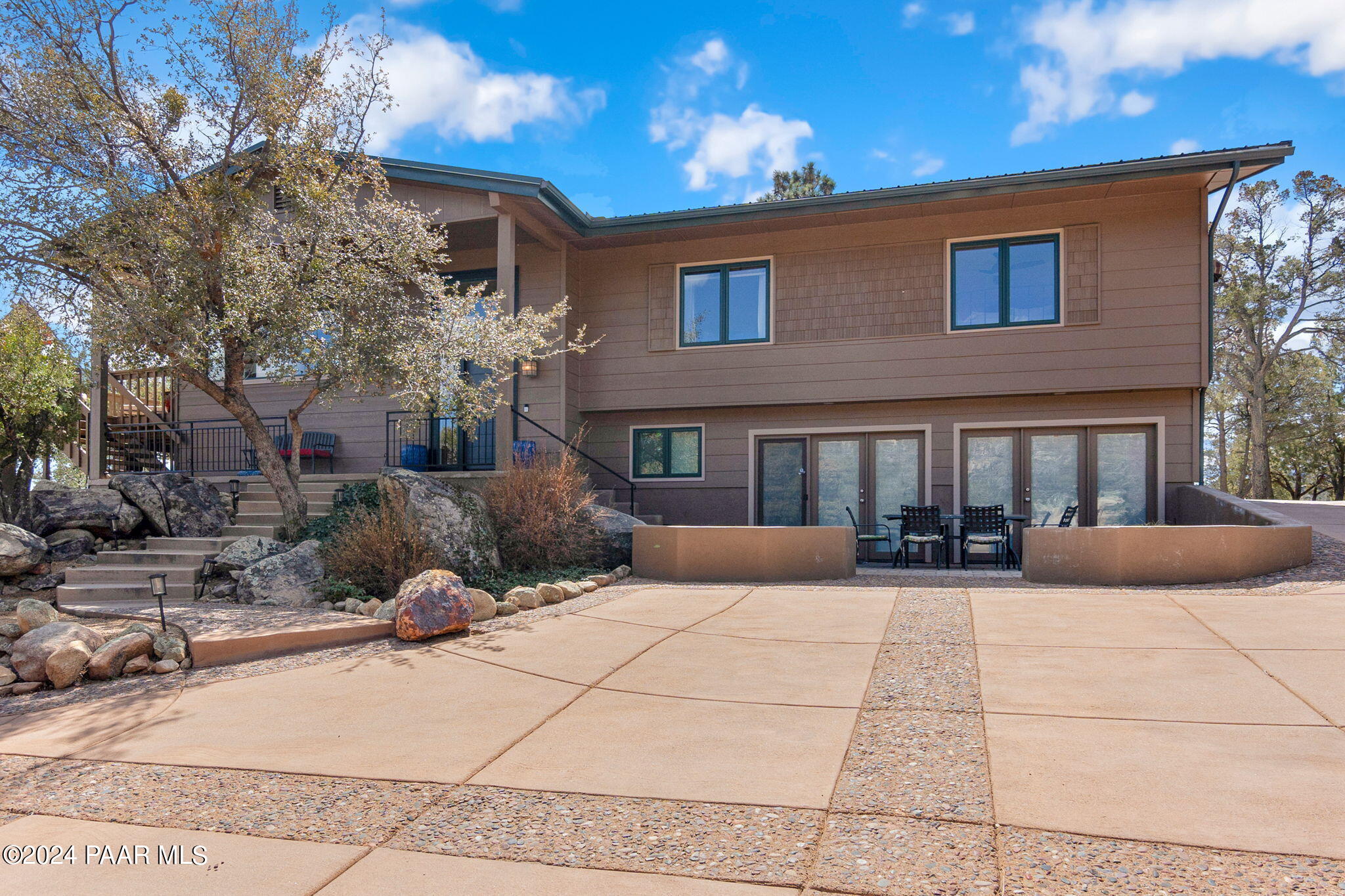 2201 Forest Hills Road Prescott, AZ 86303 - Photo 1 of 47 Large Drive with plenty of space