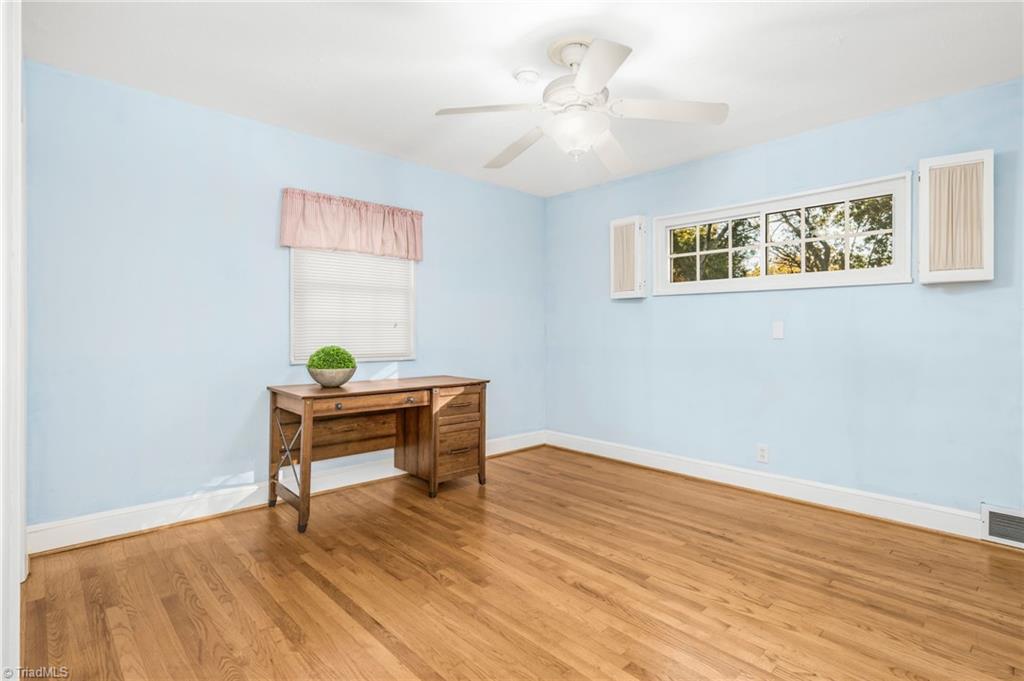 1335 Berwick Road Southwest Winston-Salem, NC 27103 - Photo 22 of 40 Gallery Image 22