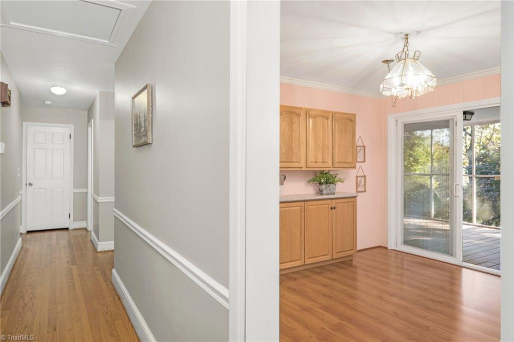 1335 Berwick Road Southwest Winston-Salem, NC 27103 - Photo 7 of 40 Gallery Image 7