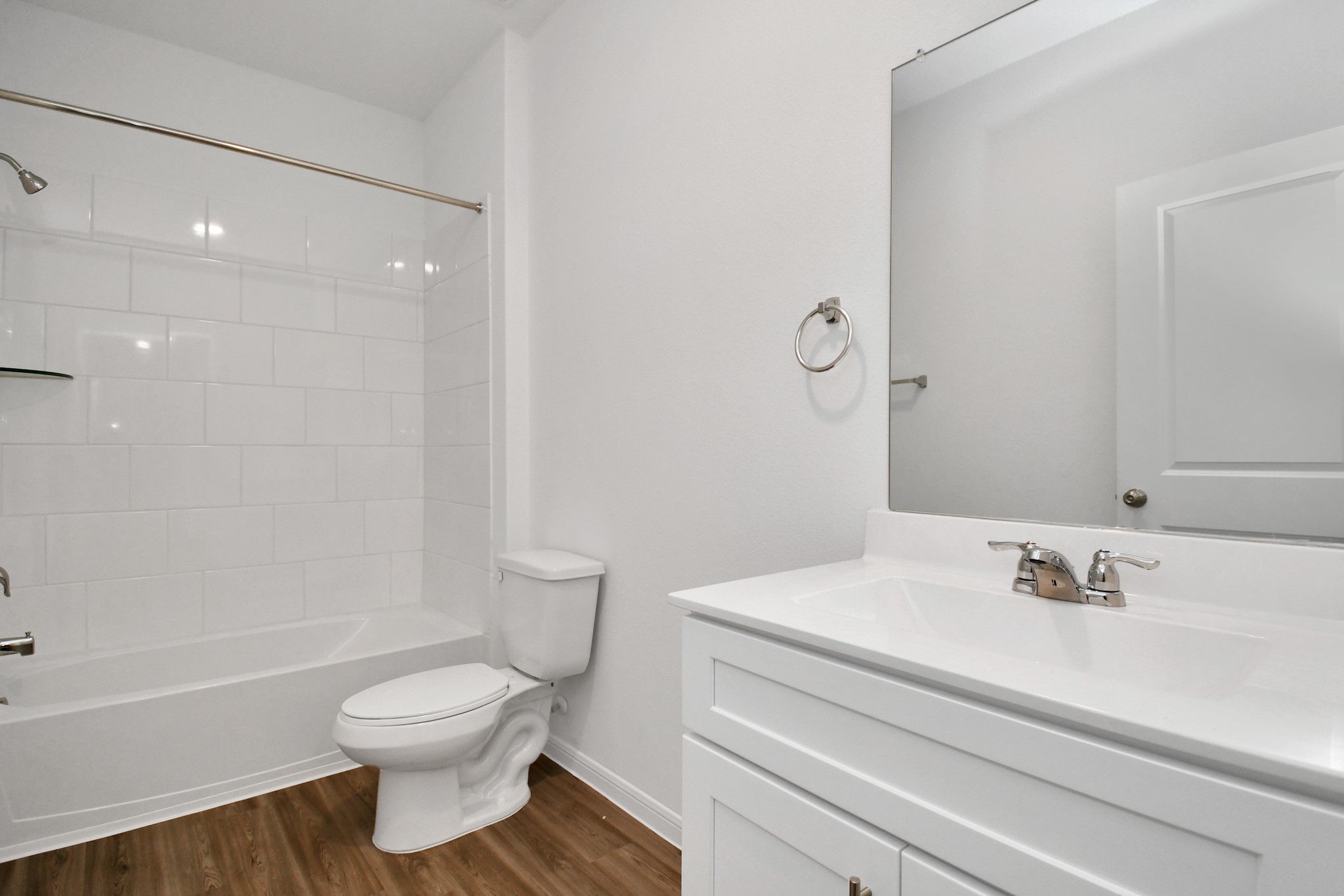 16150 Elbridge Court Conroe, TX 77302 - Photo 22 of 46 2nd Bathroom