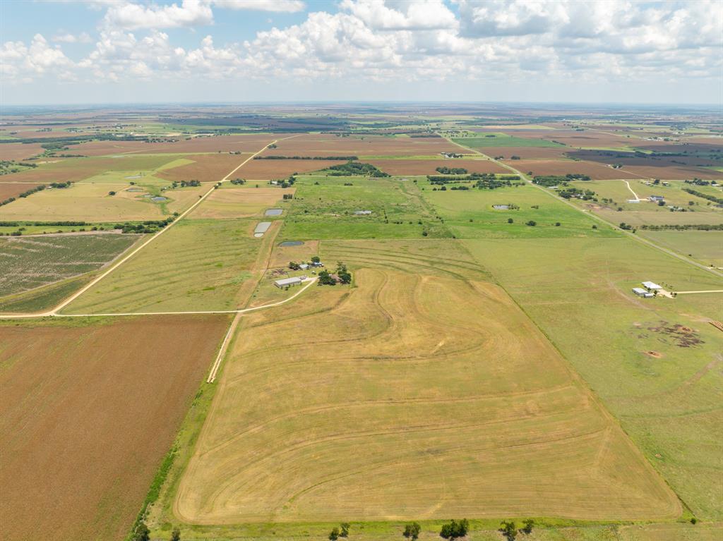 3830 Content School Road Temple, TX 76501 - Photo 3 of 33