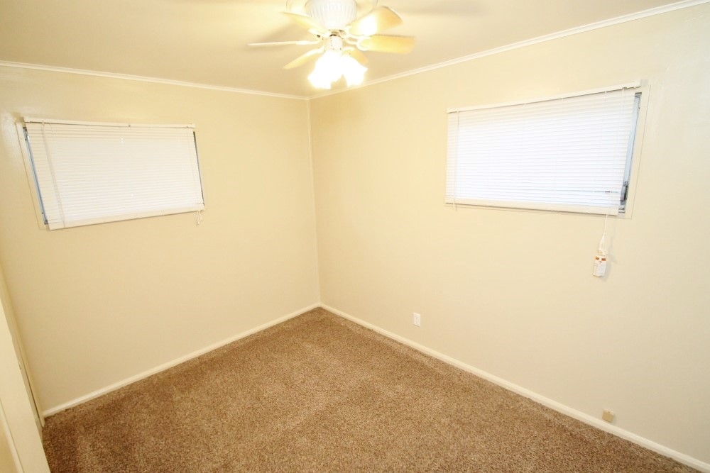6016 Kent Road Fort Wayne, IN 46816 - Photo 10 of 13