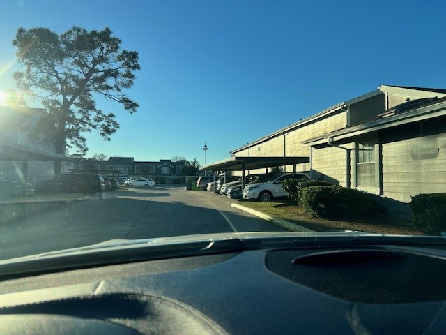12245 Lemon Ridge Lane, Unit 122 Houston, TX 77035 - Photo 11 of 26 a view of a balcony with yard