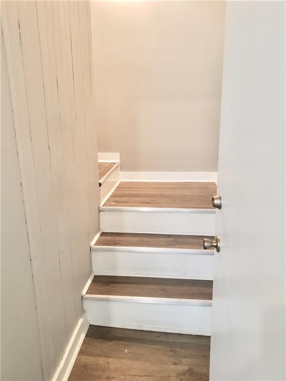 1234 Itin Street, Unit 5 Pittsburgh, PA 15212 - Photo 2 of 16 a view of entryway