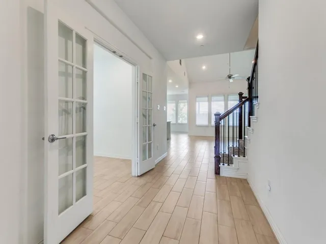 $3,500 | 2122 Creekbluff Court, Lewisville, TX 75010