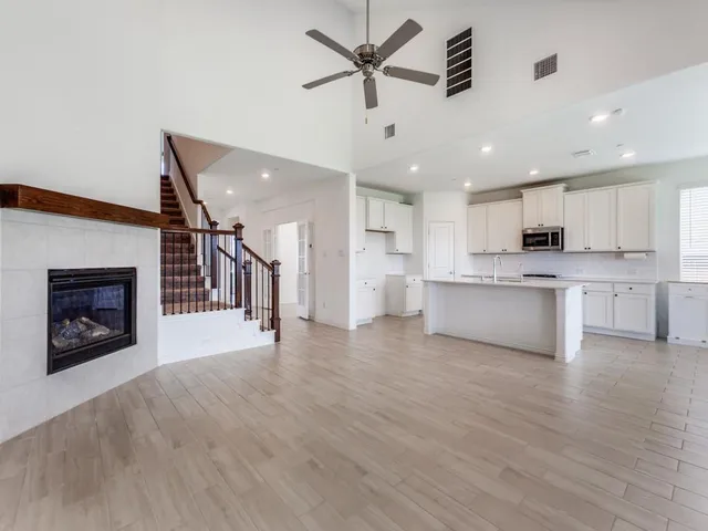 $3,500 | 2122 Creekbluff Court, Lewisville, TX 75010