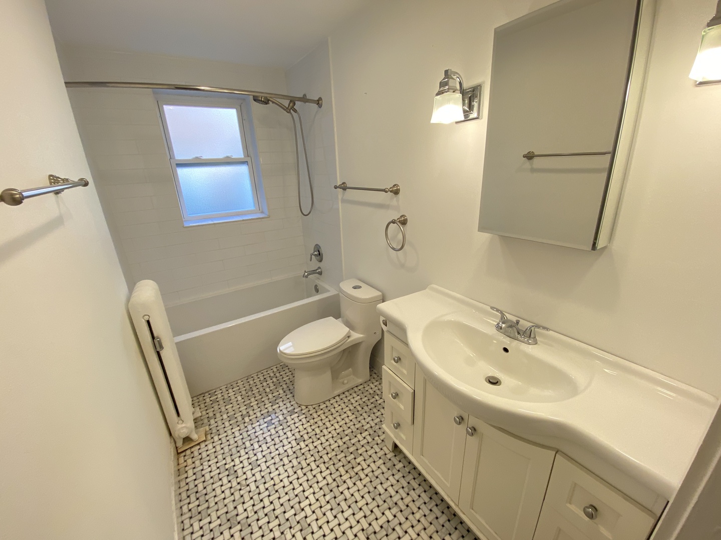 511 West Deming Place, Unit 1N Chicago, IL 60614 - Photo 5 of 8