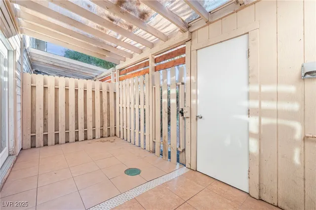 $1,090 | 4770 South Topaz Street, Unit 89, Las Vegas, NV 89121