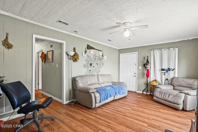 $119,900 | 1222 East Campbellton Avenue, Chipley, FL 32428