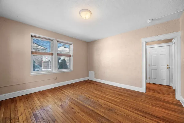 $295,000 | 6 R Hazel Terrace, Unit 1, Salem, MA 01970
