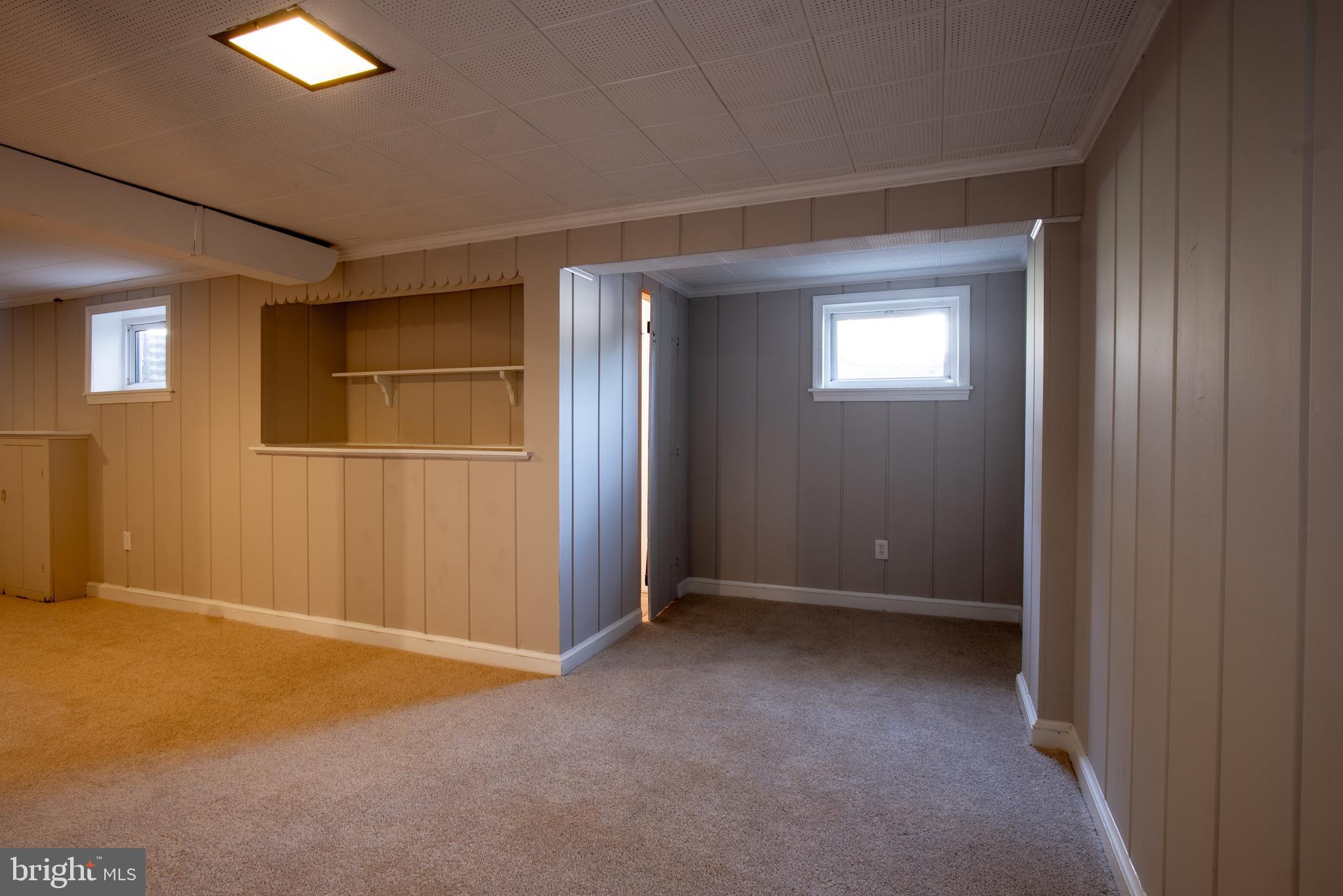 3404 Murdock Road Kensington, MD 20895 - Photo 20 of 24 an empty room with windows