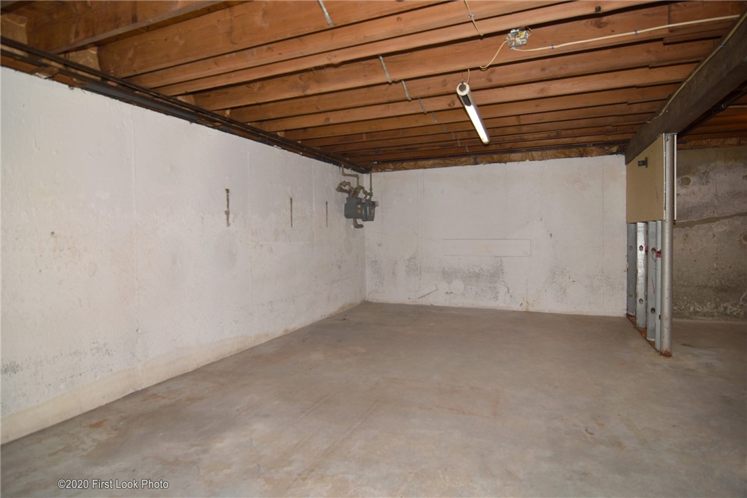 140 Lawrence Street Cranston, RI 02920 - Photo 21 of 21