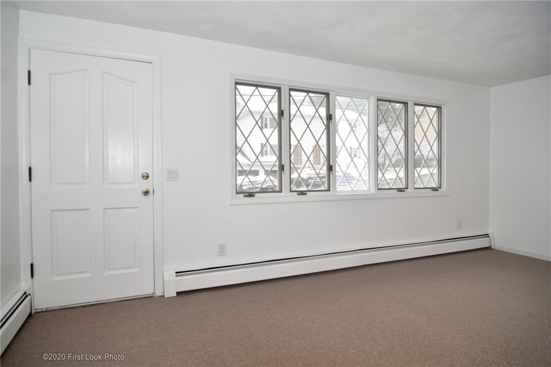 140 Lawrence Street Cranston, RI 02920 - Photo 9 of 21