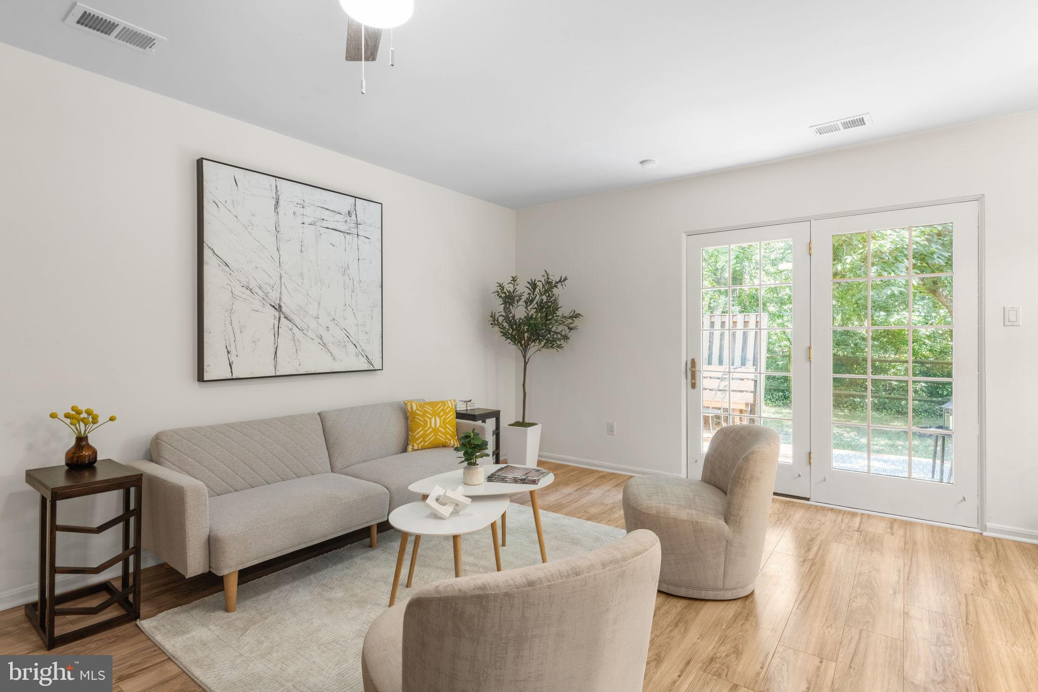 11401 Turnmill Lane Reston, VA 20191 - Photo 8 of 81